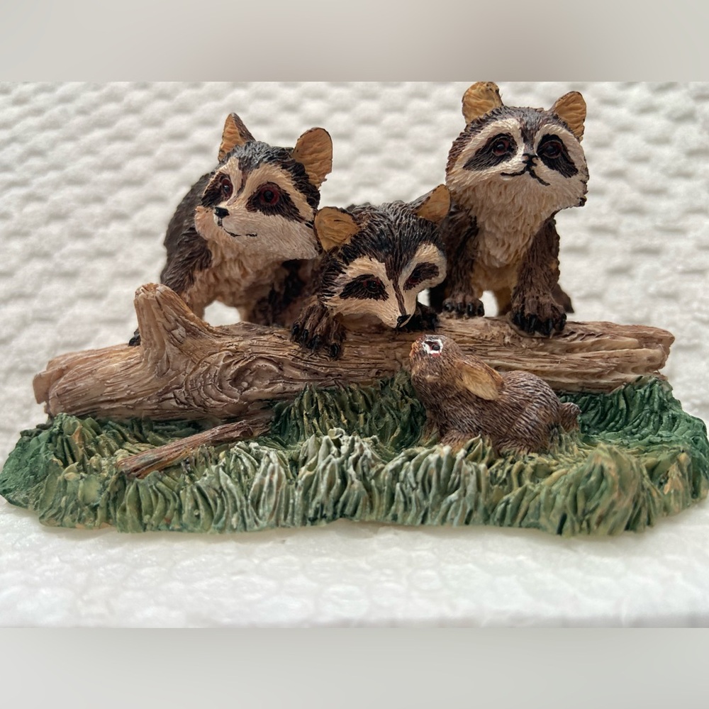 Homco Masterpiece Porcelain Raccoon Figurine